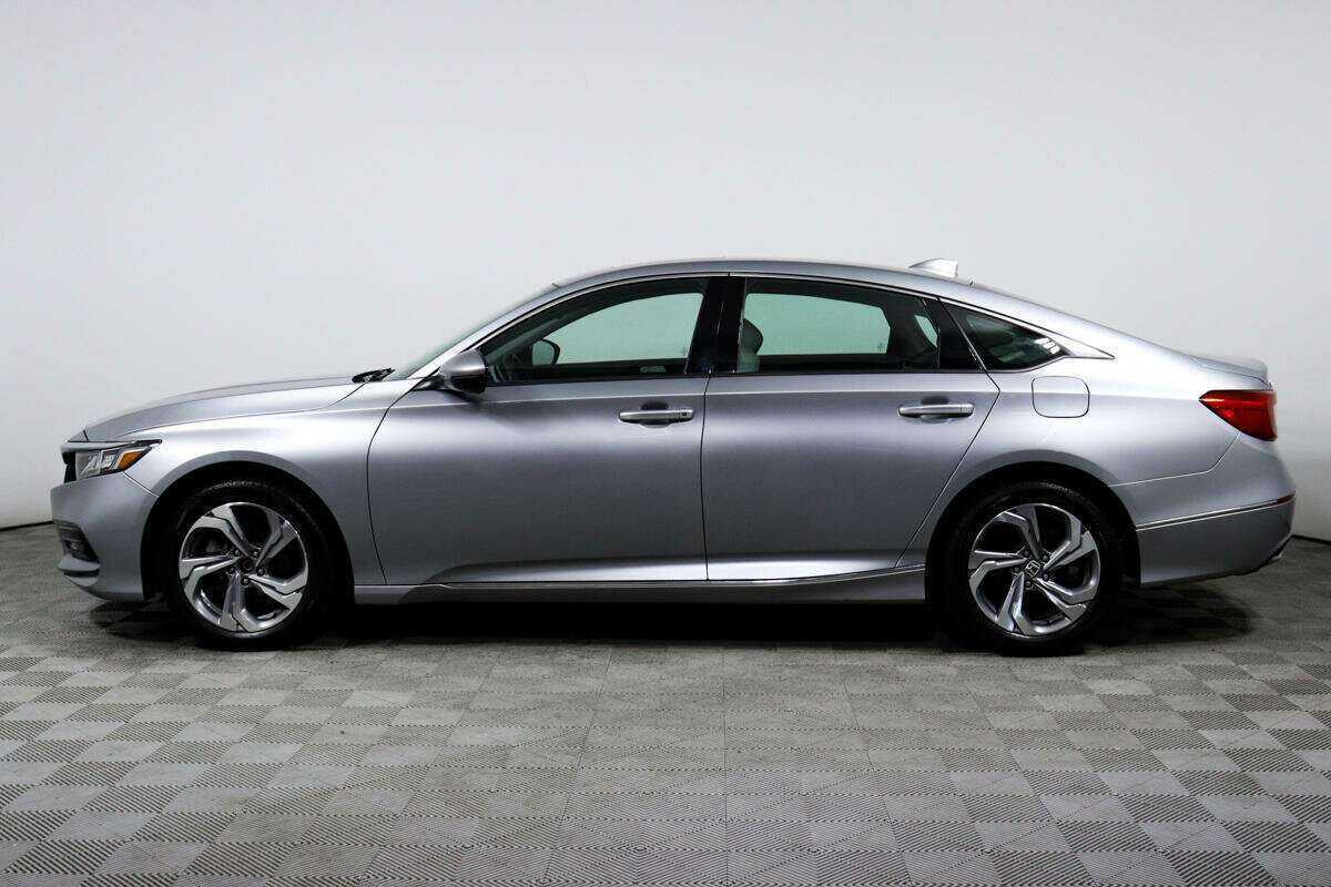 Honda Accord 2018 года с пробегом. Фото: #7