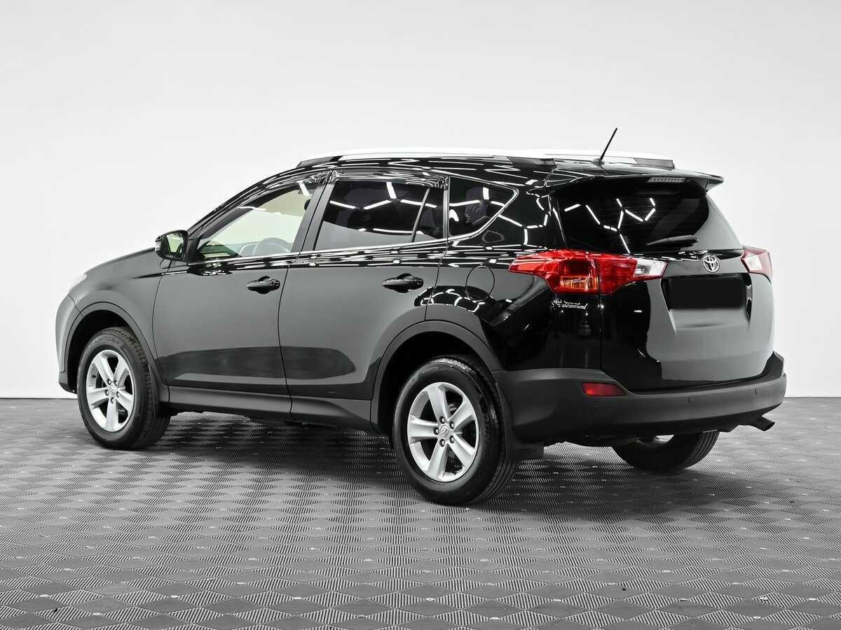Toyota RAV4 2013 года с пробегом. Фото: #3
