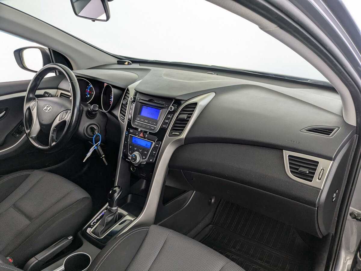 Hyundai i30 2014 года с пробегом. Фото: #14