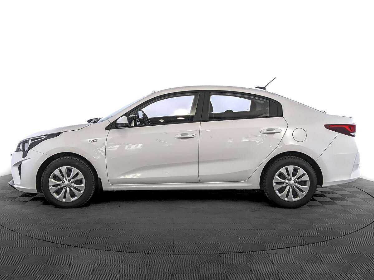 Kia Rio 2021 года с пробегом. Фото: #7
