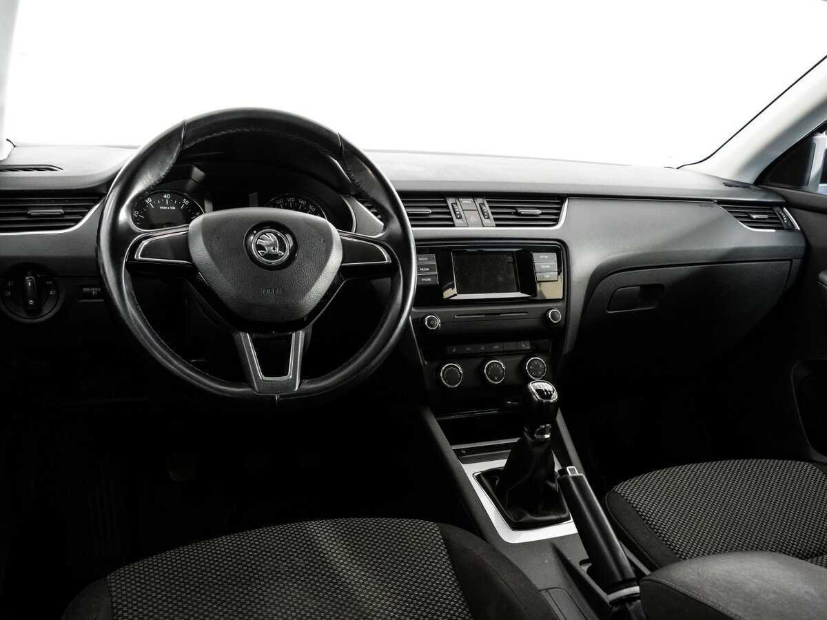 Skoda Octavia 2017 года с пробегом. Фото: #8