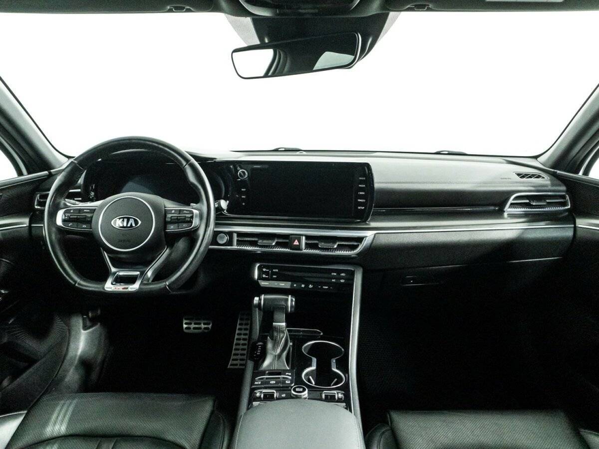 Kia K5 2021 года с пробегом. Фото: #12