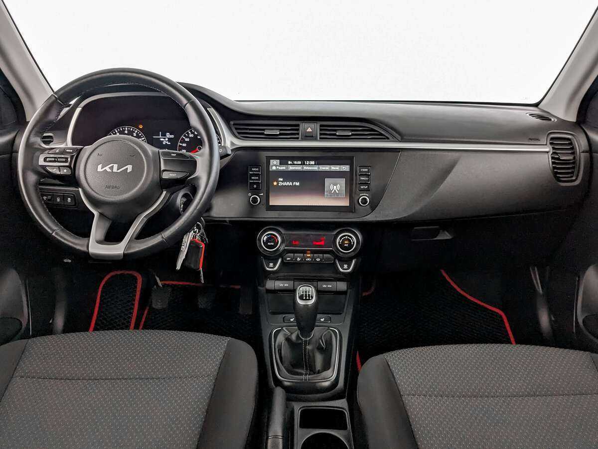 Kia Rio 2022 года с пробегом. Фото: #13
