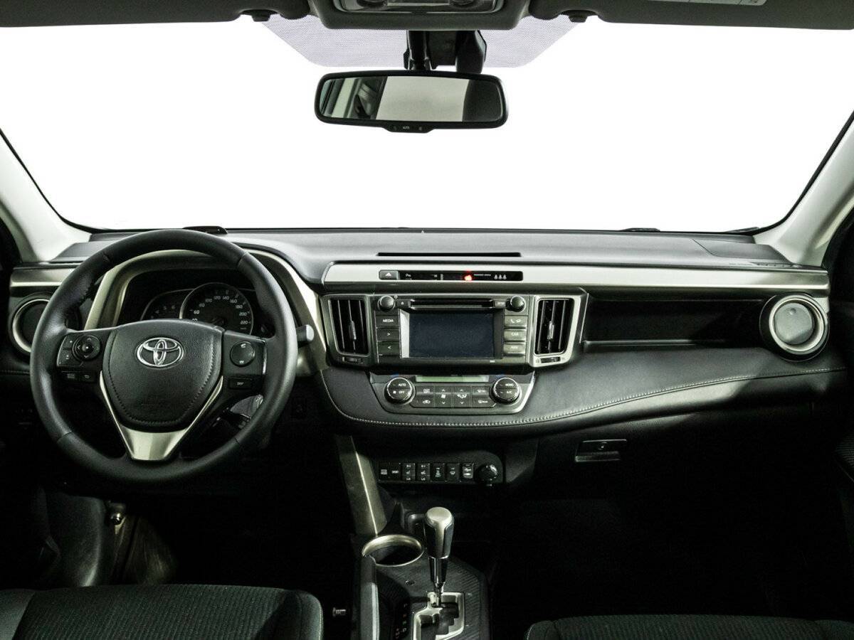 Toyota RAV4 2015 года с пробегом. Фото: #12