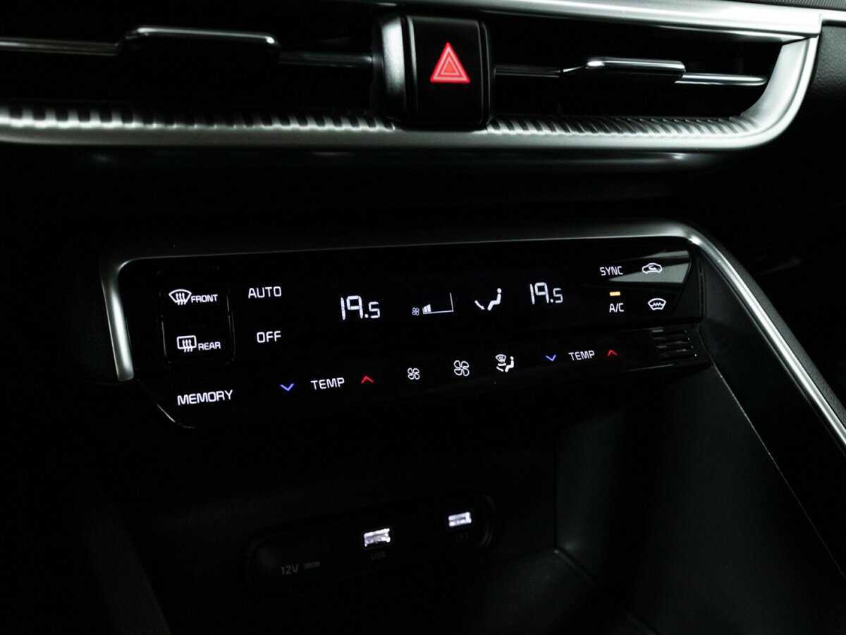 Kia K5 2021 года с пробегом. Фото: #18