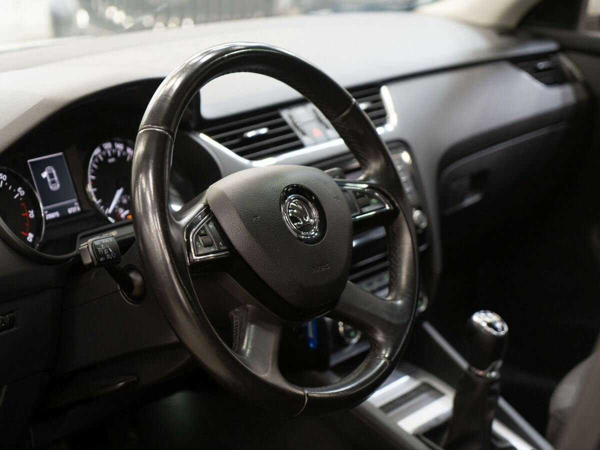 Skoda Octavia 2014 года с пробегом. Фото: #2