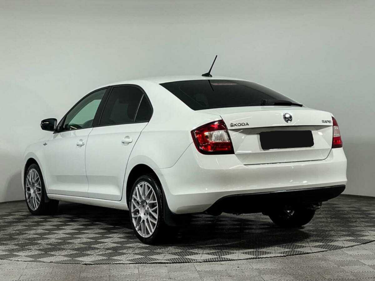 Skoda Rapid 2019 года с пробегом. Фото: #5