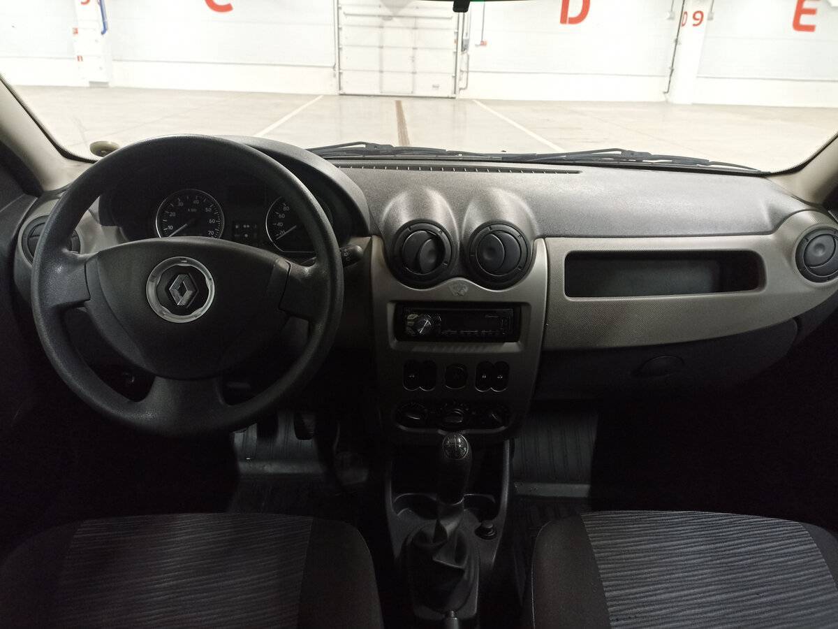 Renault Sandero 2013 года с пробегом. Фото: #13
