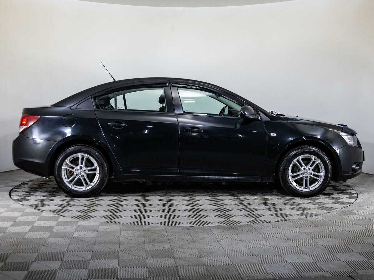 Chevrolet Cruze 2012 года с пробегом. Фото: #3