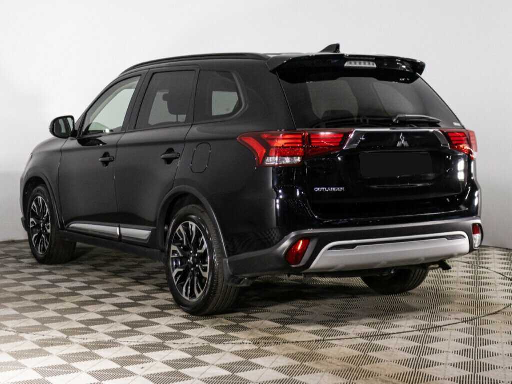 Mitsubishi Outlander 2021 года с пробегом. Фото: #6