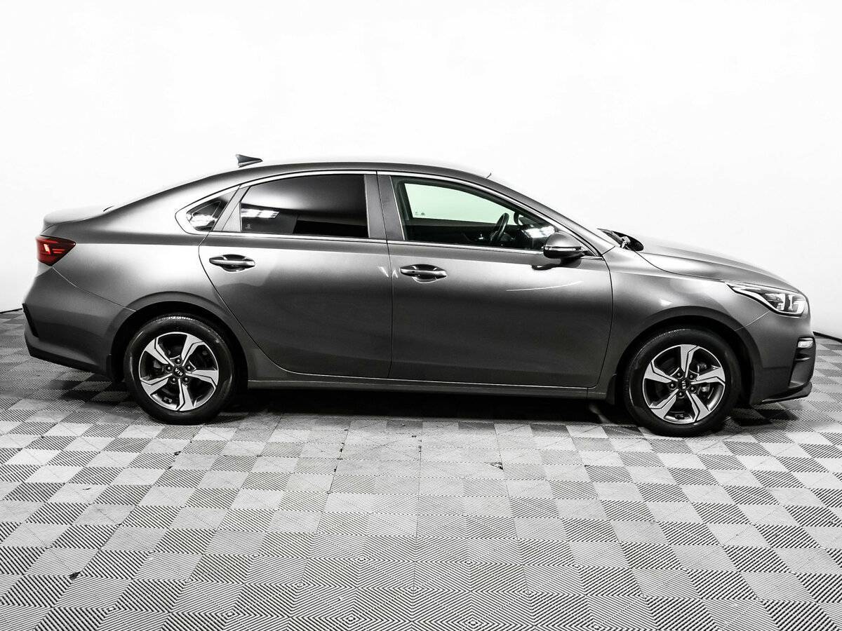 Kia Cerato 2021 года с пробегом. Фото: #3