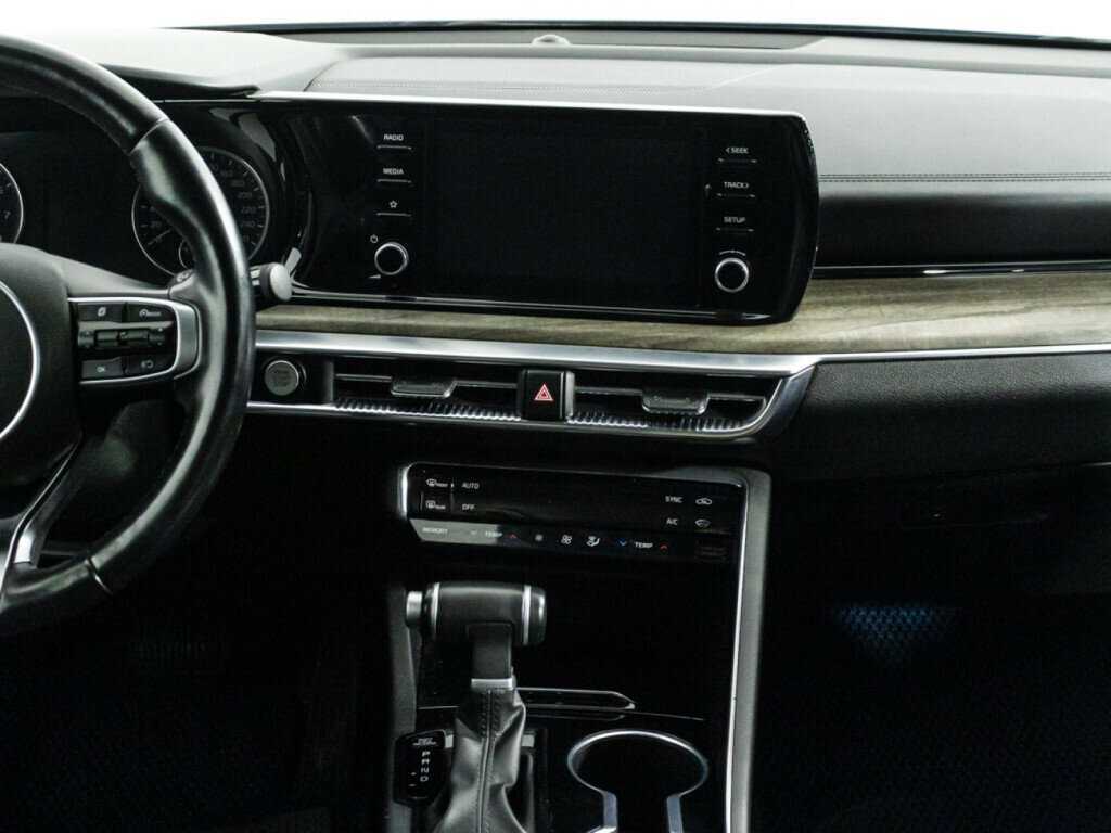 Kia K5 2020 года с пробегом. Фото: #13