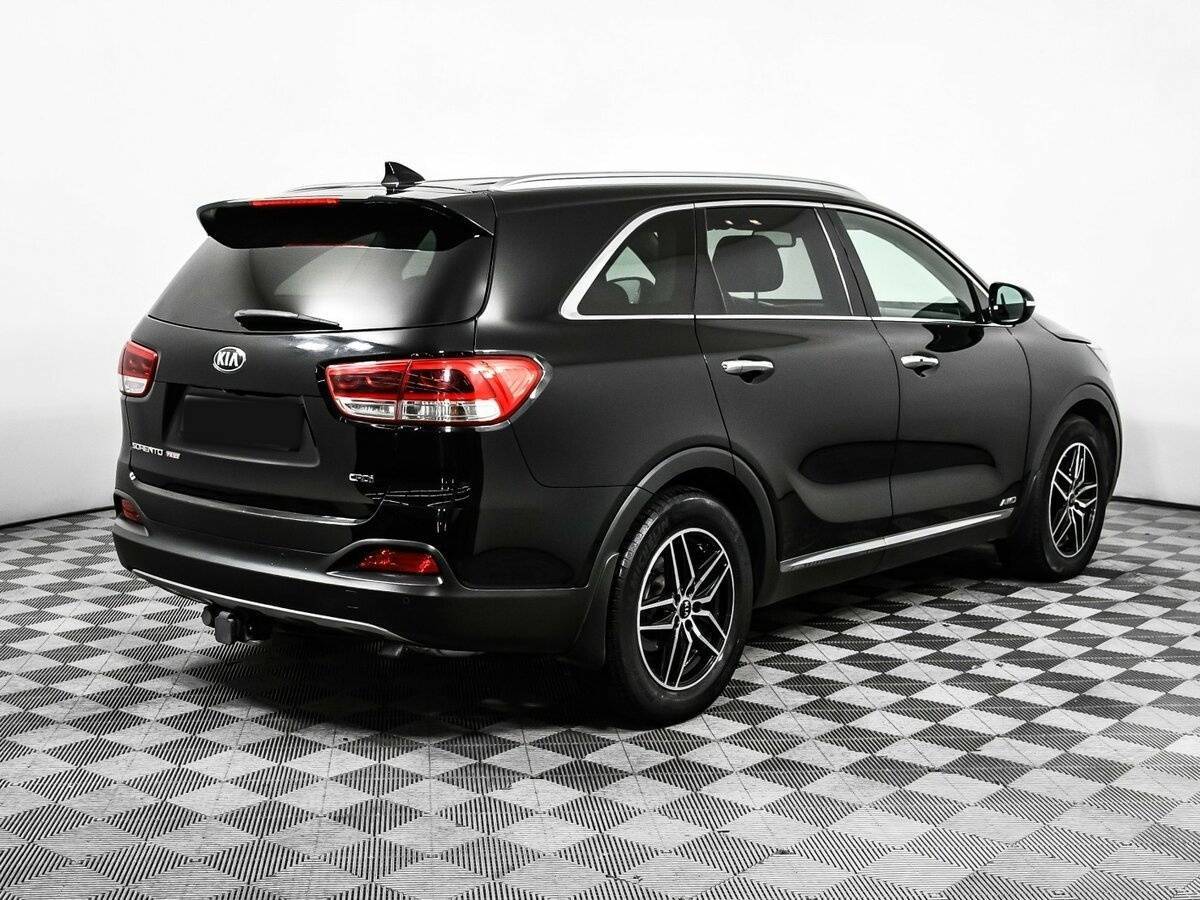Kia Sorento 2017 года с пробегом. Фото: #4