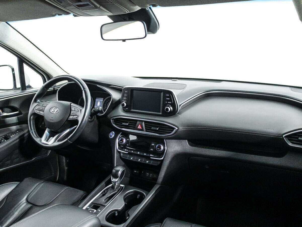 Hyundai Santa Fe 2019 года с пробегом. Фото: #11
