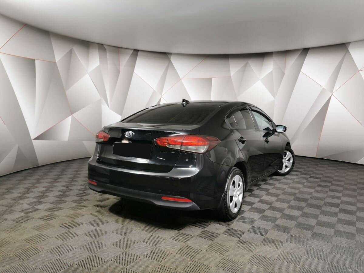 Kia Cerato 2017 года с пробегом. Фото: #1