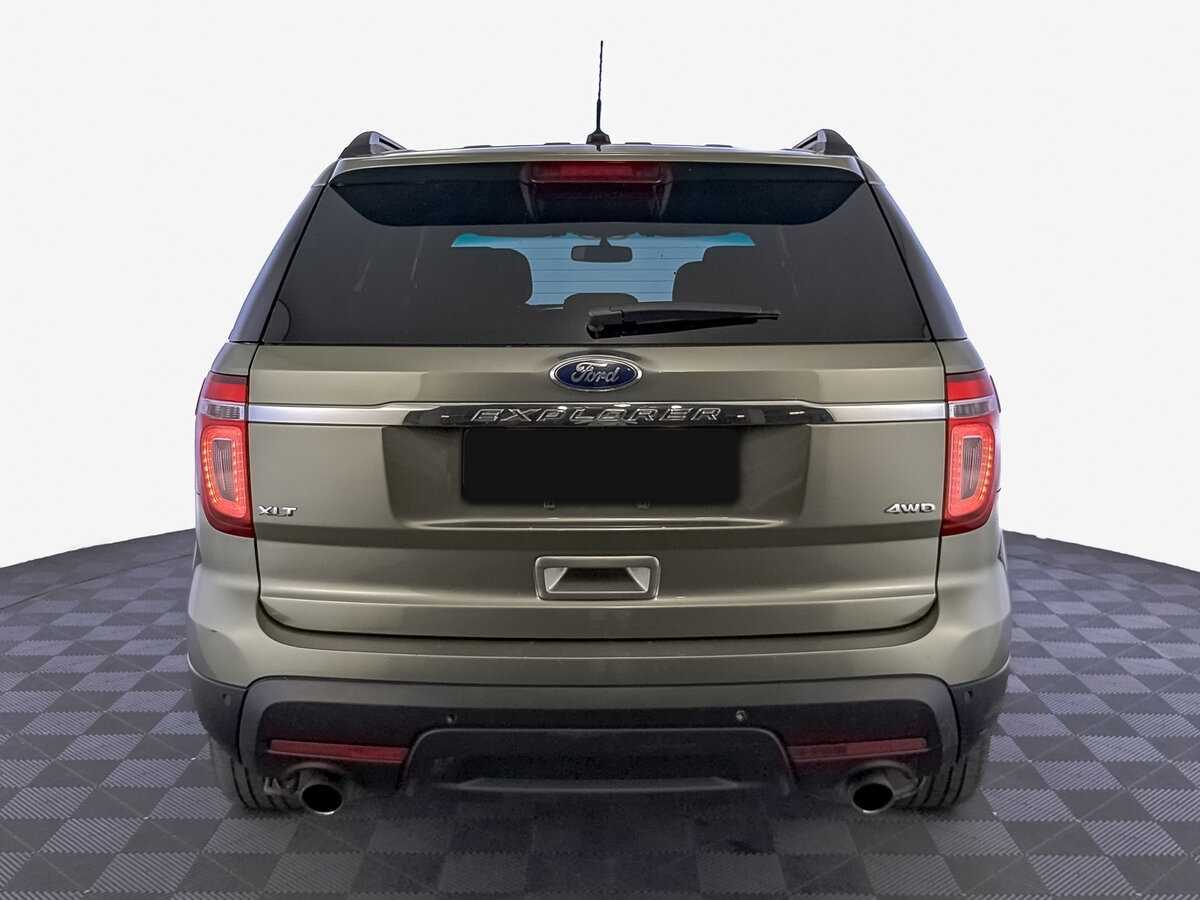 Ford Explorer 2014 года с пробегом. Фото: #5