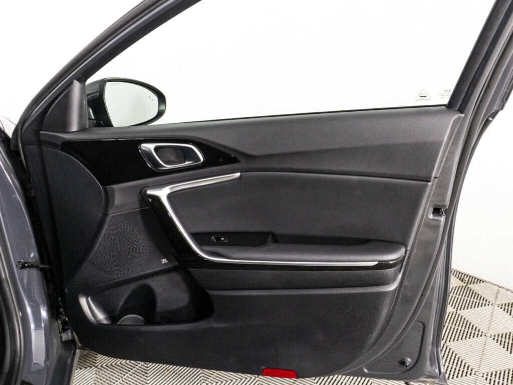 Kia Ceed 2020 года с пробегом. Фото: #29