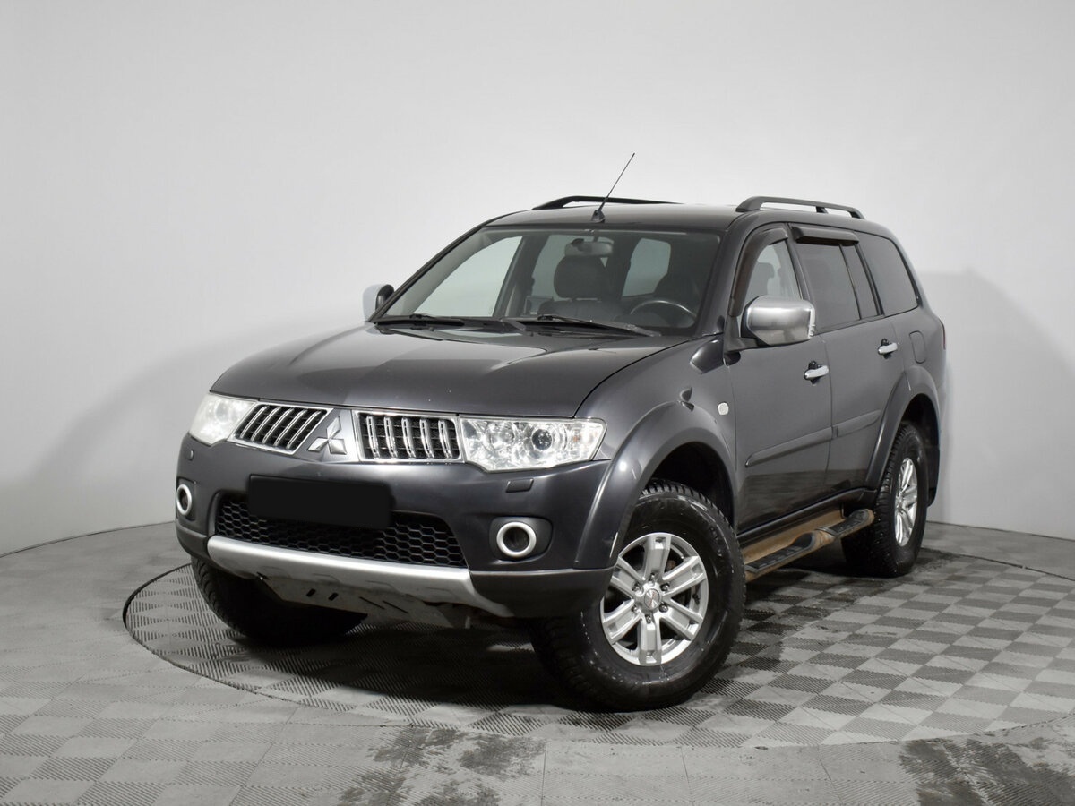 Mitsubishi Pajero Sport 2012 года с пробегом. Посмотреть фото
