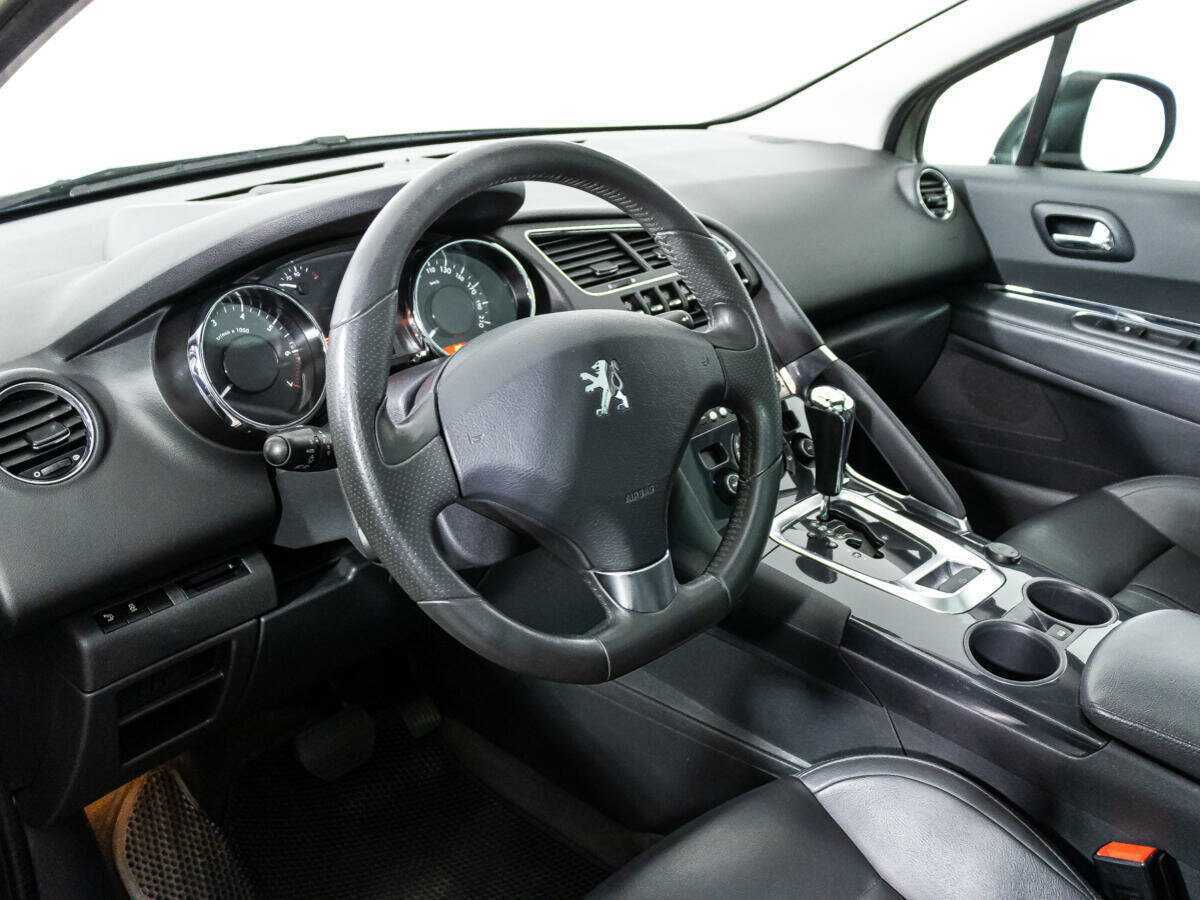 Peugeot 3008 2013 года с пробегом. Фото: #10