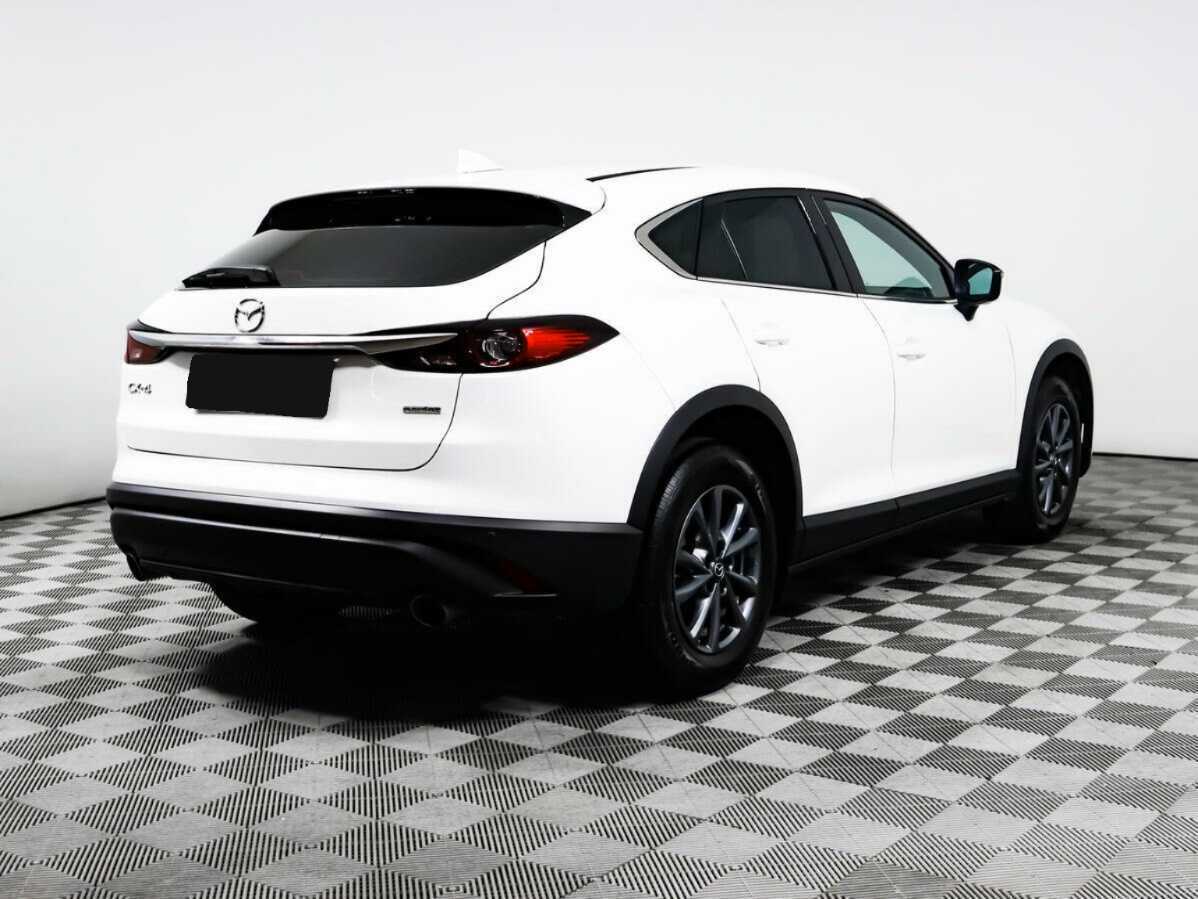 Mazda CX-4 2022 года с пробегом. Фото: #4