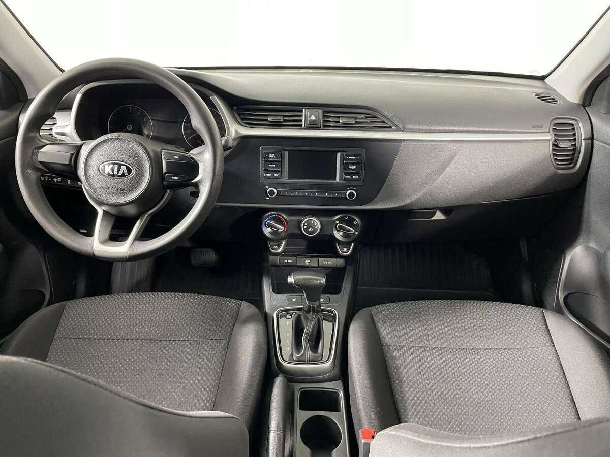 Kia Rio 2021 года с пробегом. Фото: #6