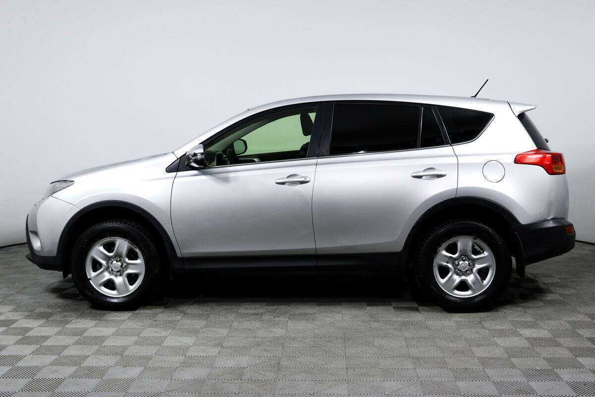 Toyota RAV4 2015 года с пробегом. Фото: #6