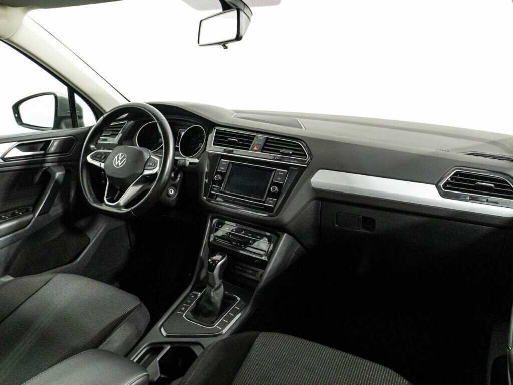 Volkswagen Tiguan 2021 года с пробегом. Фото: #8