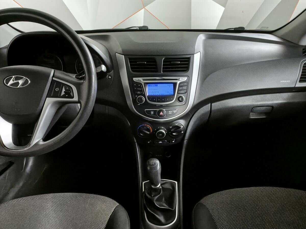 Hyundai Solaris 2013 года с пробегом. Фото: #10