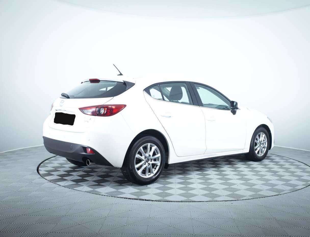 Mazda 3 2014 года с пробегом. Фото: #4