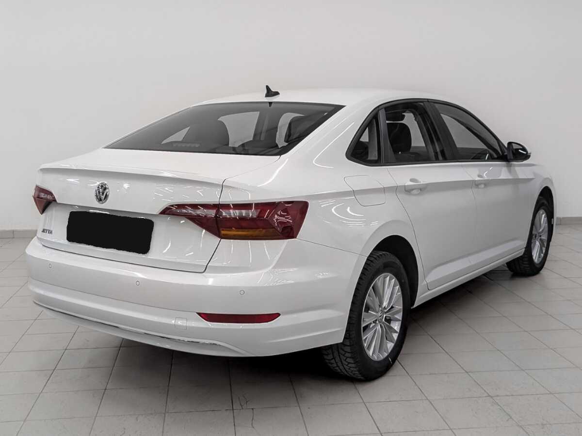 Volkswagen Jetta 2020 года с пробегом. Фото: #4