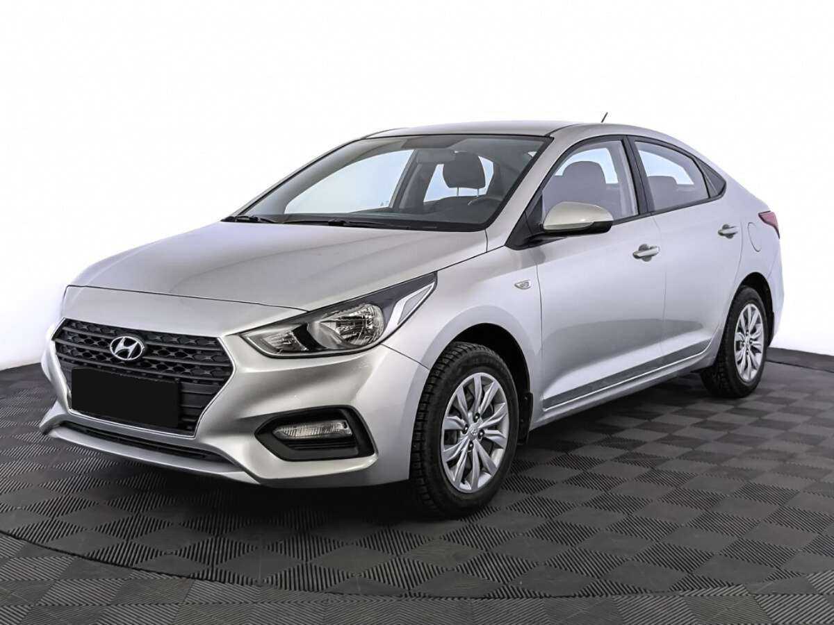 Hyundai Solaris 2018 года с пробегом. Посмотреть фото