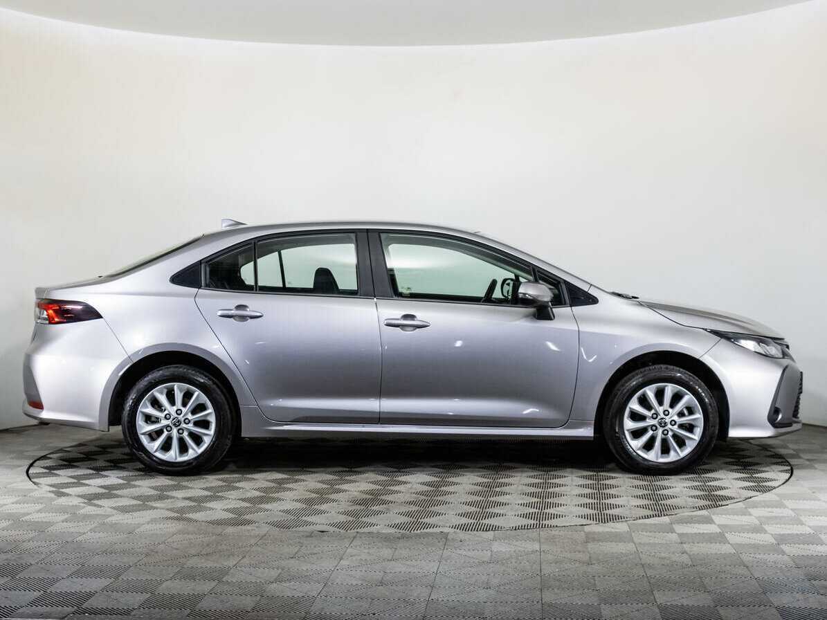 Toyota Corolla 2020 года с пробегом. Фото: #3