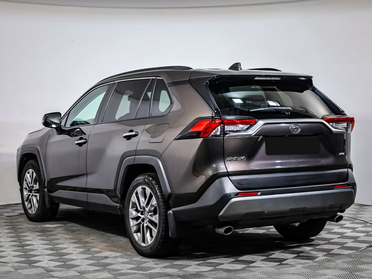 Toyota RAV4 2019 года с пробегом. Фото: #6