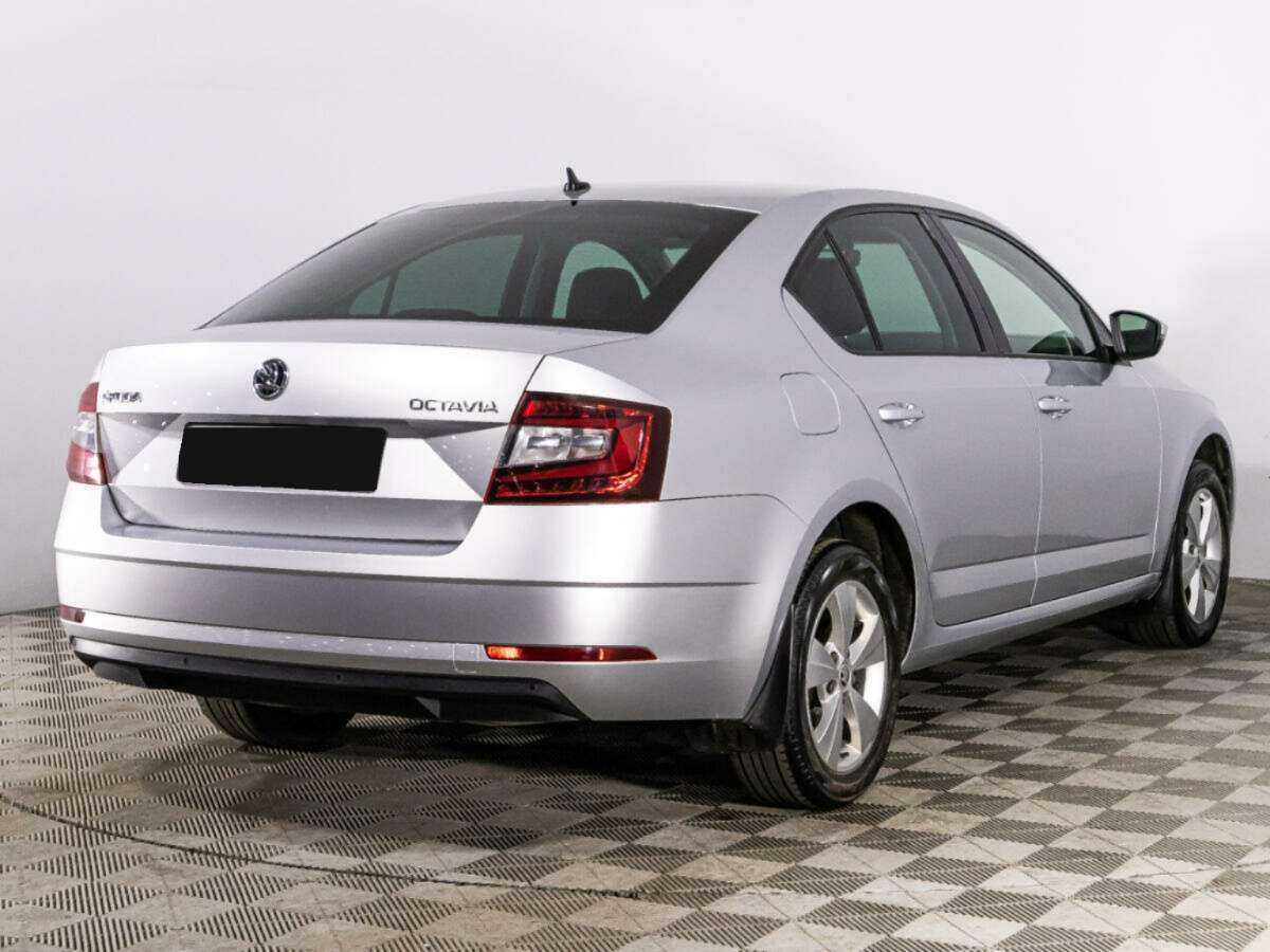 Skoda Octavia 2018 года с пробегом. Фото: #4