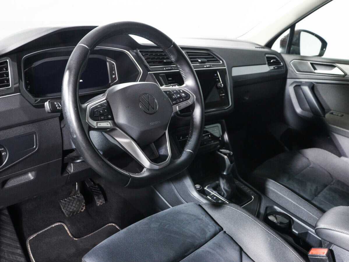 Volkswagen Tiguan 2021 года с пробегом. Фото: #11