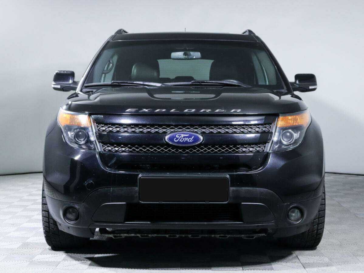 Ford Explorer 2013 года с пробегом. Фото: #0