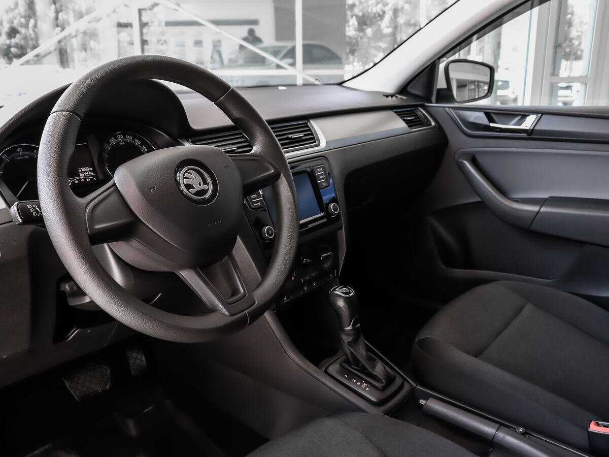 Skoda Rapid 2019 года с пробегом. Фото: #8