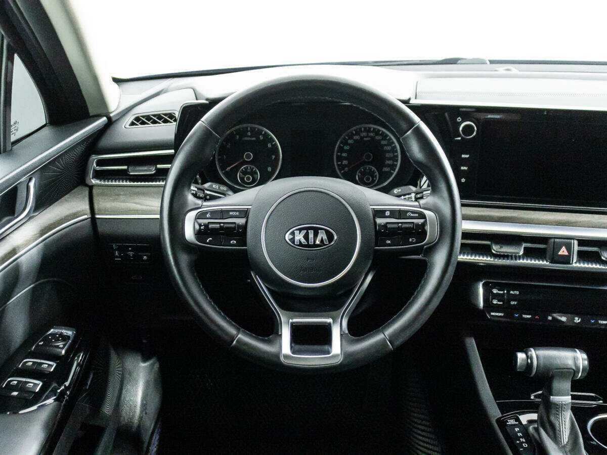 Kia K5 2021 года с пробегом. Фото: #19