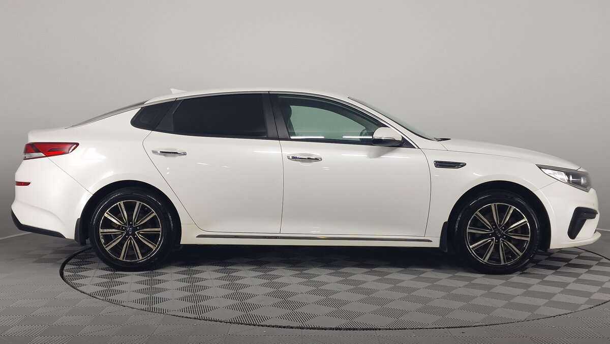 Kia Optima 2019 года с пробегом. Фото: #3