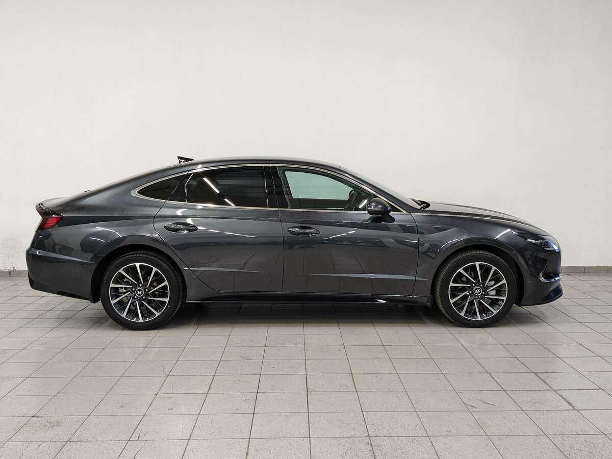 Hyundai Sonata 2022 года с пробегом. Фото: #3