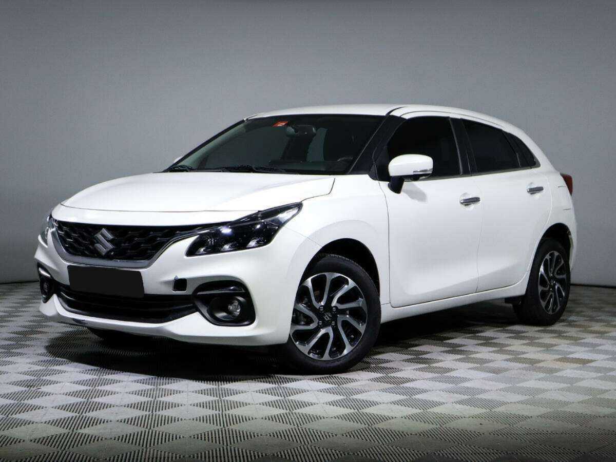 Suzuki Baleno 2022 года с пробегом. Посмотреть фото