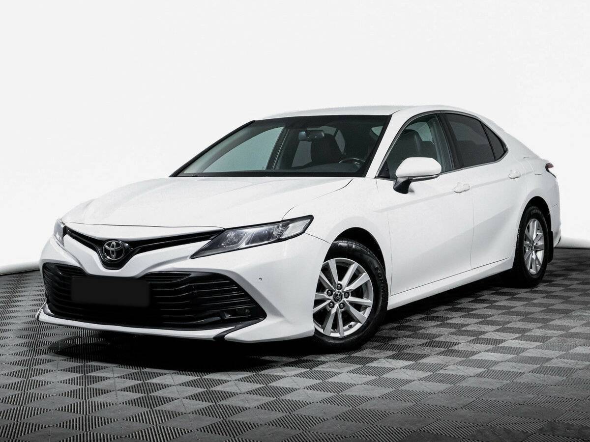 Toyota Camry 2018 года с пробегом. Фото: #0