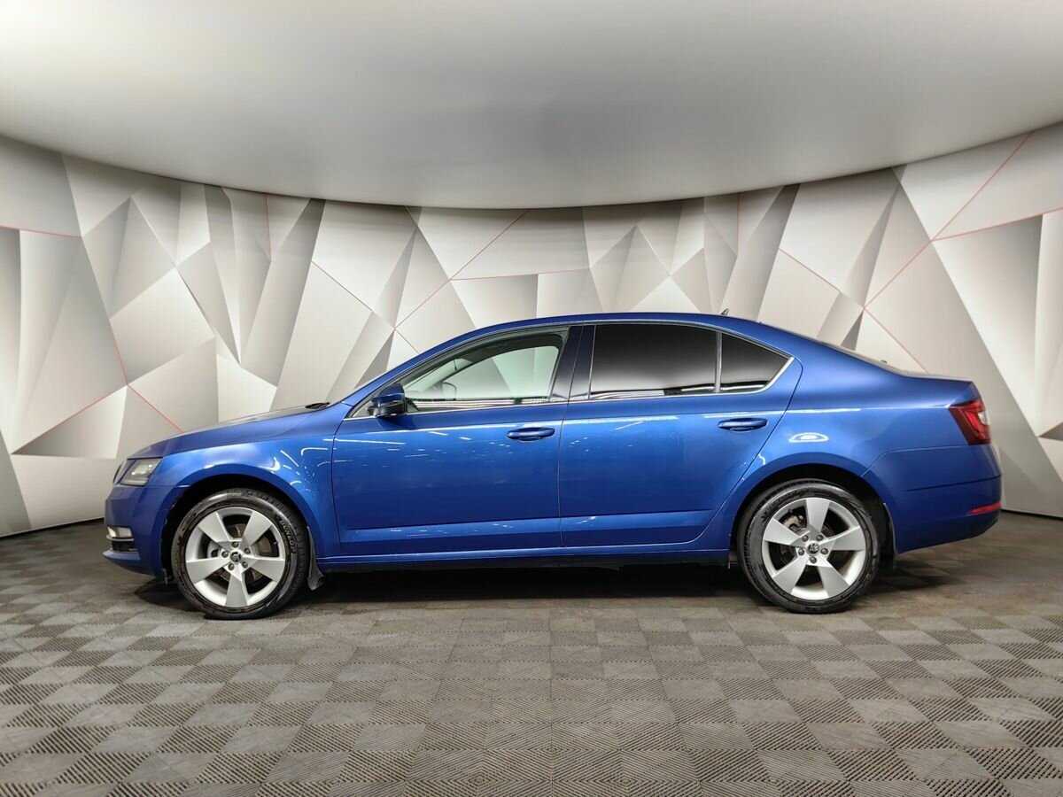 Skoda Octavia 2019 года с пробегом. Фото: #4