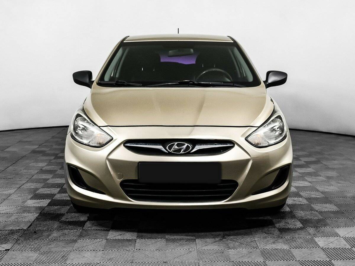 Hyundai Solaris 2012 года с пробегом. Фото: #1