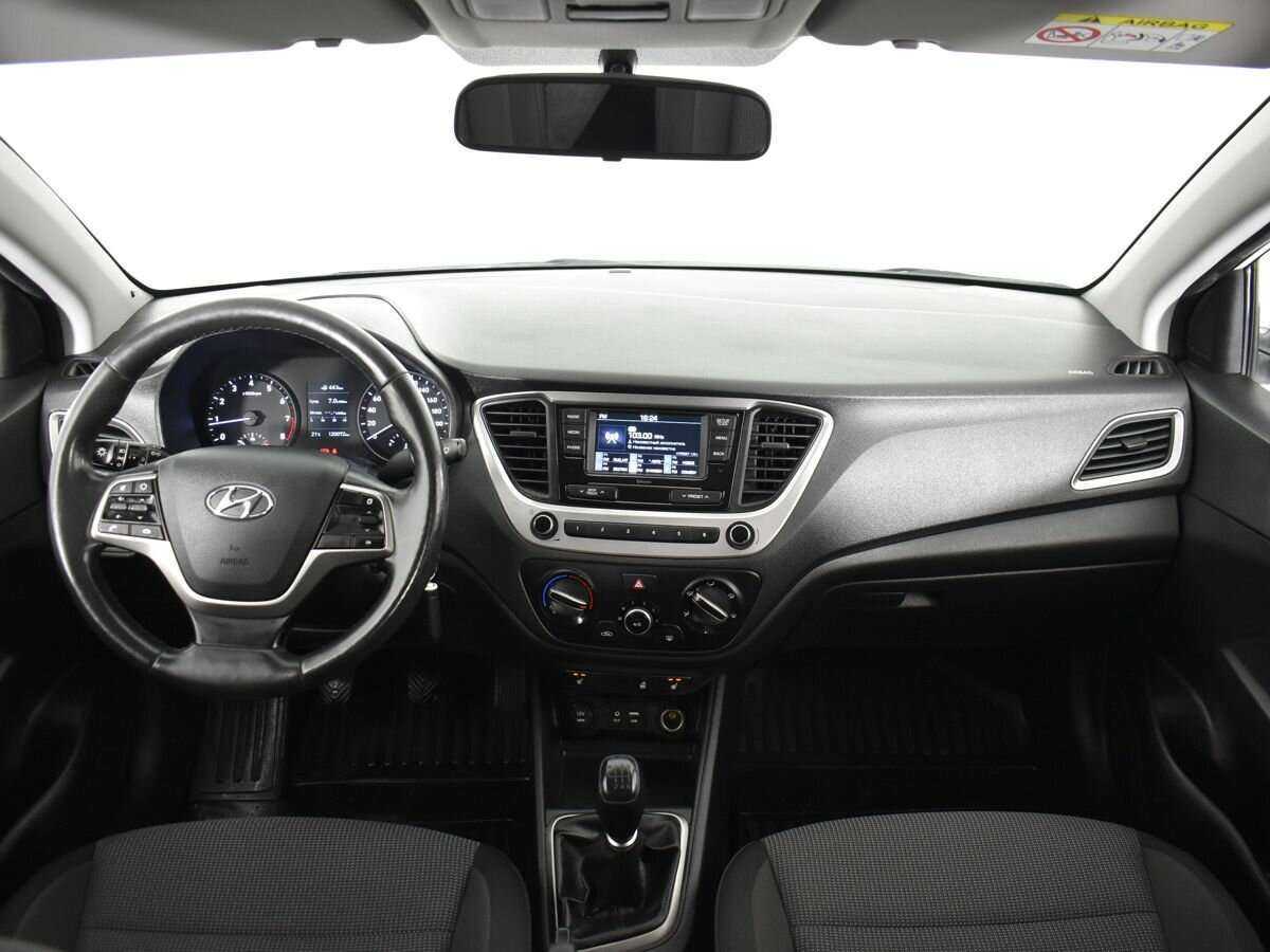 Hyundai Solaris 2018 года с пробегом. Фото: #10