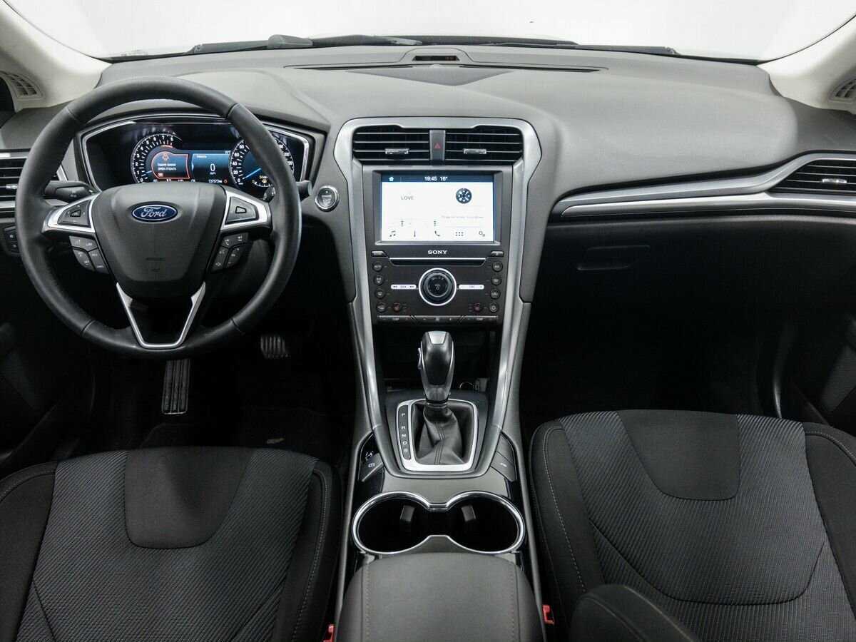 Ford Mondeo 2017 года с пробегом. Фото: #10