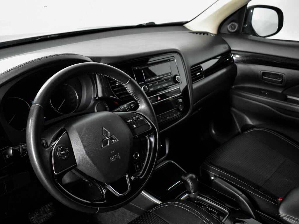 Mitsubishi Outlander 2019 года с пробегом. Фото: #6