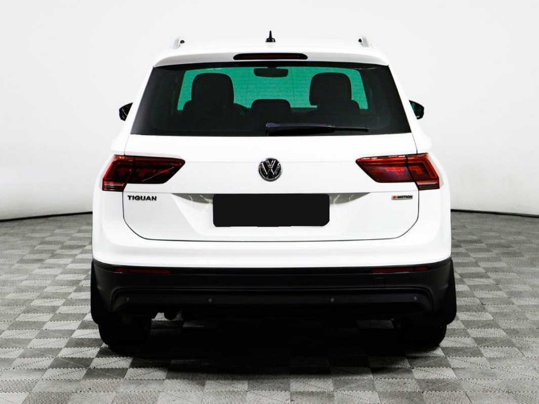 Volkswagen Tiguan 2017 года с пробегом. Фото: #5
