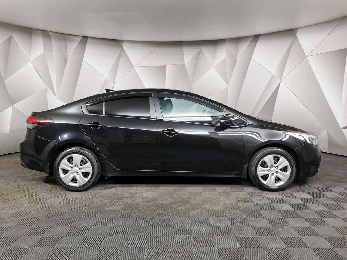 Kia Cerato 2017 года с пробегом. Фото: #5
