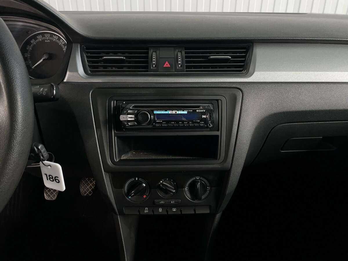 Skoda Rapid 2019 года с пробегом. Фото: #10
